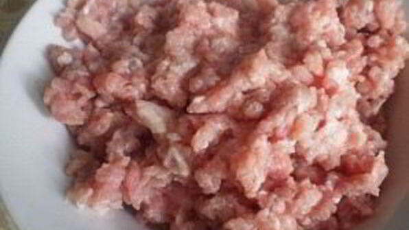 пицца с фаршем и грибами