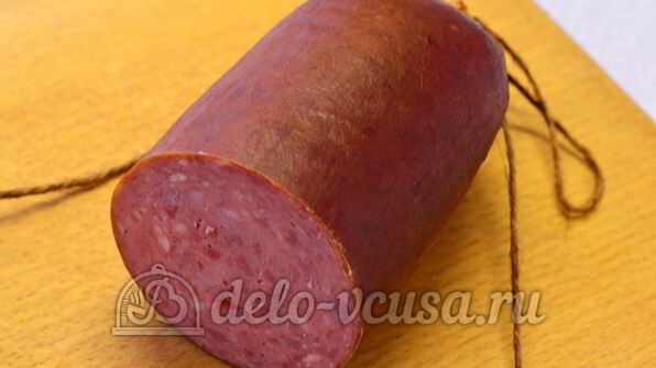 пицца с колбасой