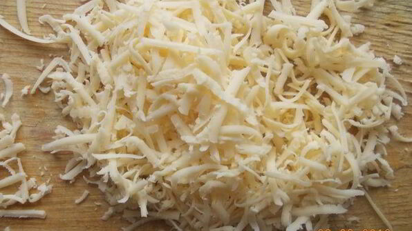 пицца с салями и грибами