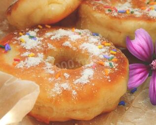 Пончики на кефире без дрожжей