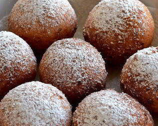 Пончики творожные