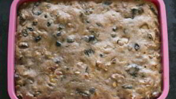 постная выпечка с сухофруктами