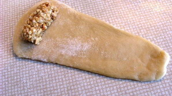 рулетики песочные с орехами