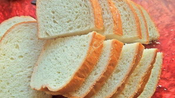 хлебная шарлотка яблочно-ягодная