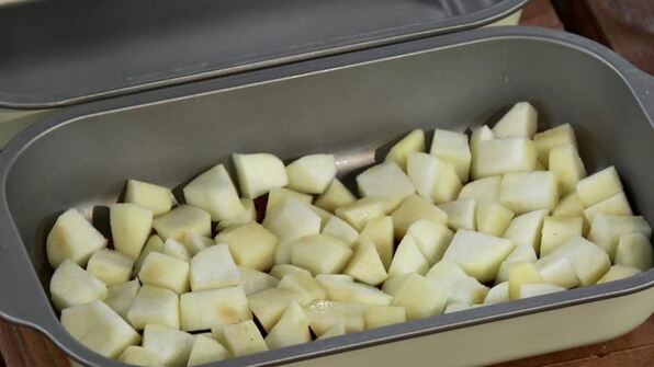 шарлотка карамельная