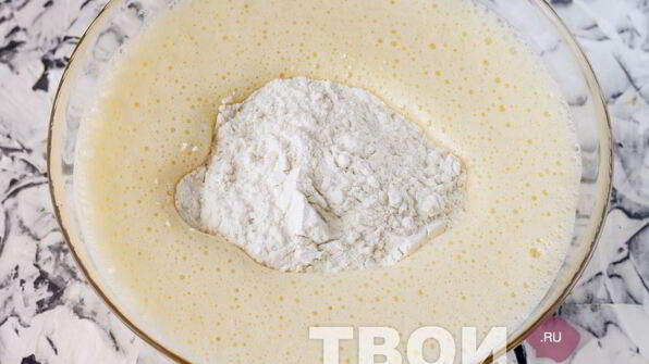 шарлотка с бананами