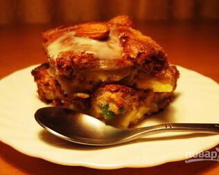 Шарлотка с сухофруктами