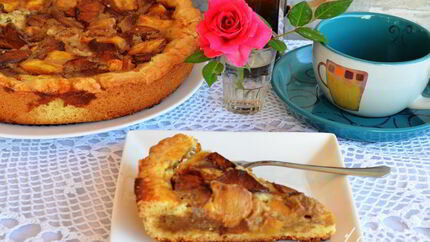 Шарлотка яблочно-кофейная