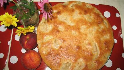 Яблочная шарлотка без яиц