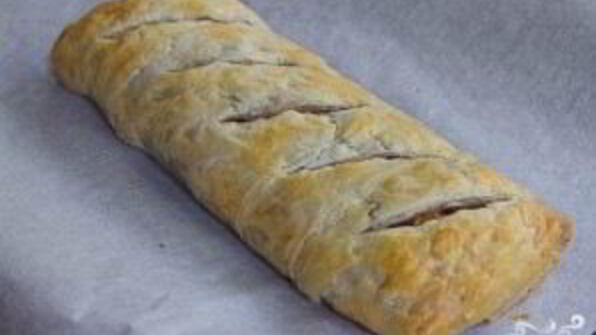 карамельный яблочный штрудель