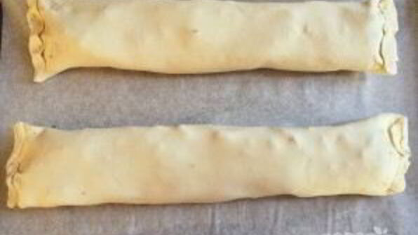 штрудель яблочный из готового слоеного теста