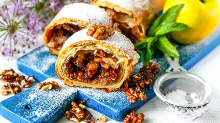 Венский штрудель с яблоками