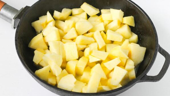 венский штрудель с яблоками