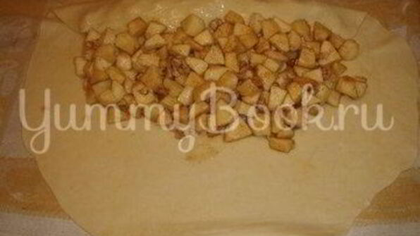 яблочный штрудель с орехами