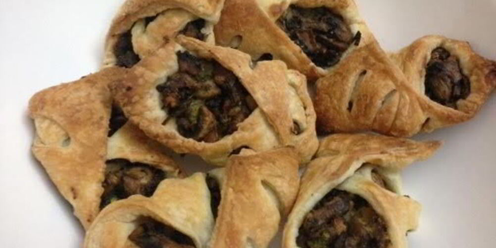 Рецепт слоек с грибами