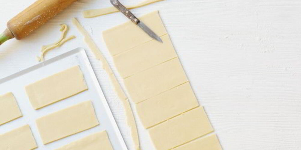 Рецепт слоек с творогом из дрожжевого теста