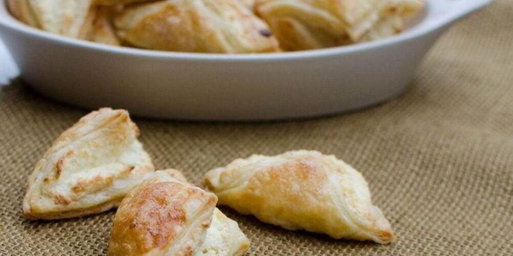 Рецепт слоек с творогом