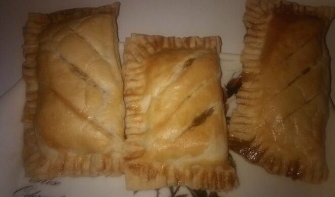 Слойки с вареньем