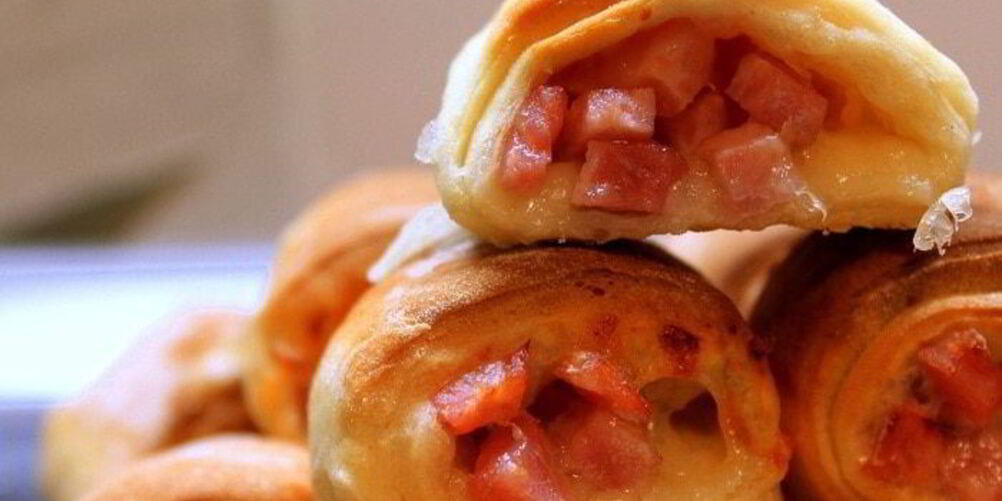 Рецепт слоек с ветчиной и моцареллой