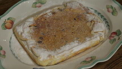 Лимонный творожник с изюмом