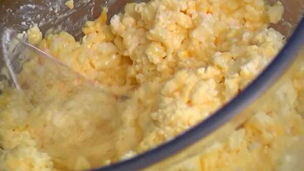 лимонный творожник с изюмом