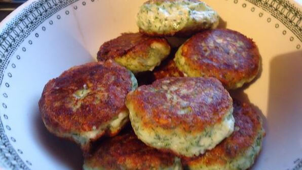 соленые сырники с брынзой