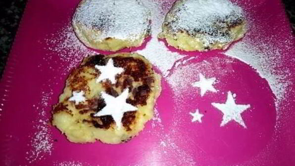 сырники из творога с изюмом