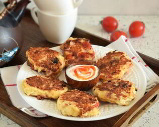 Сырники с беконом и грибами