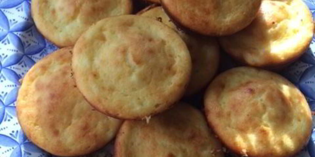 Рецепт сырников в духовке со сгущенкой