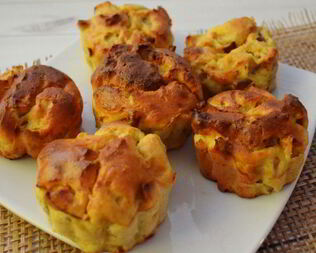 Творожники с яблоком