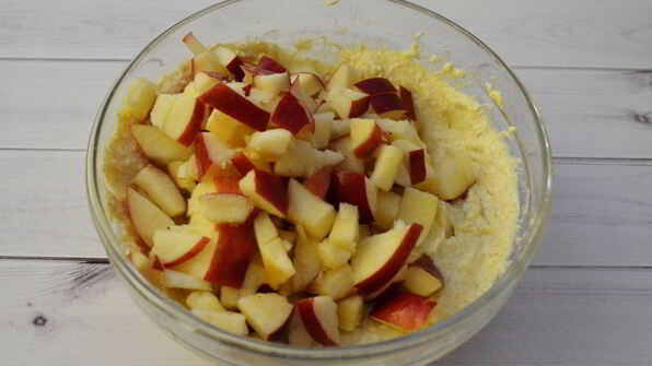 творожники с яблоком