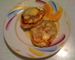 Ванильно-апельсиновые сырники с апельсиновым кердом