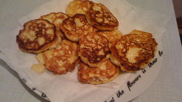 ванильно-апельсиновые сырники с апельсиновым кердом