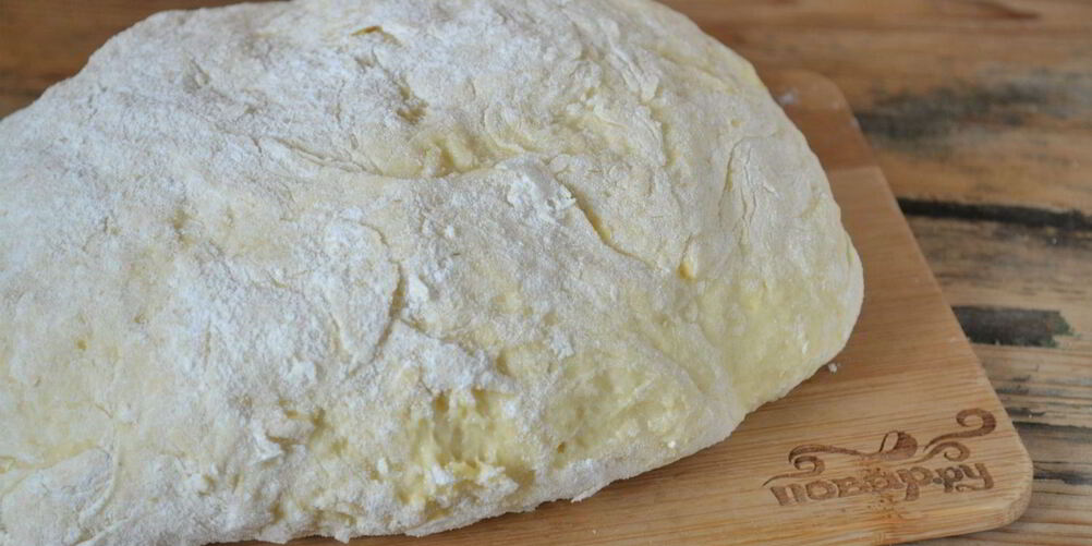 Рецепт бездрожжевого теста с сыром