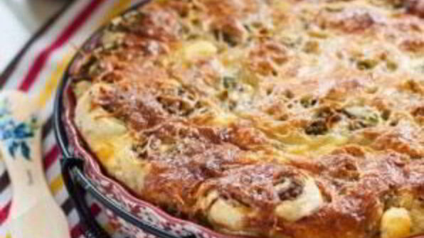 слоеное тесто с фаршем