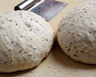 Тесто на закваске для хлеба