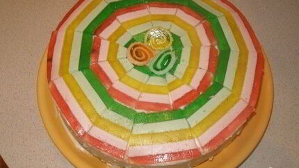 Бисквитный торт с мармеладом