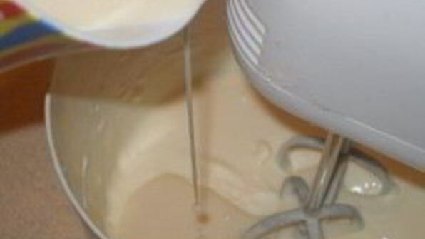 бисквитный торт с мармеладом