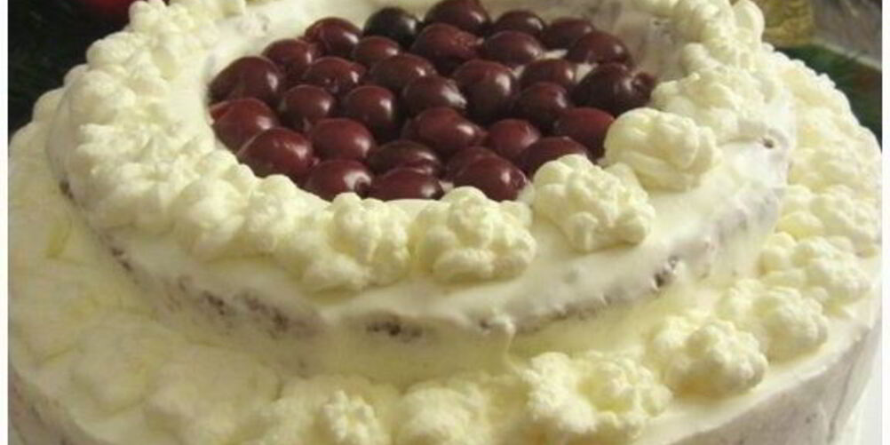 Рецепт бисквитного торта с вишней