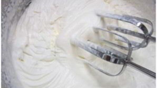 бисквитный торт с вишней