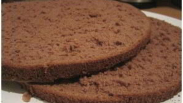 бисквитный торт с вишней