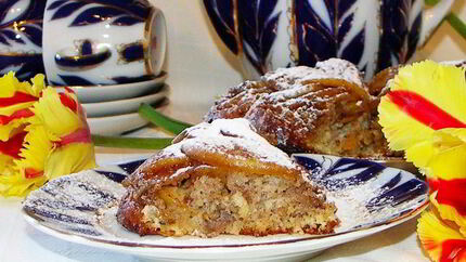 Фруктово-ореховый бисквит