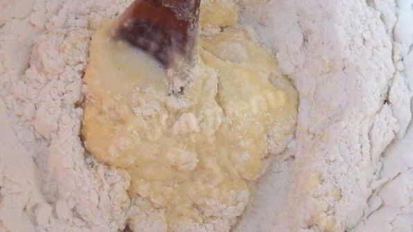 шоколадный блинный торт с творожным кремом