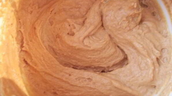 торт с изюмом, орехами и маком