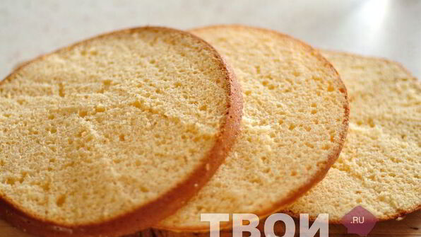 торт со сметанным кремом