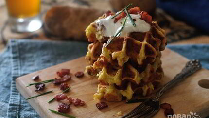 Картофельные вафли с беконом