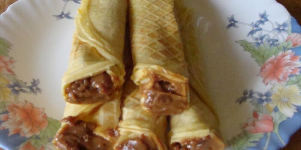 Рецепт трубочек со сгущенкой