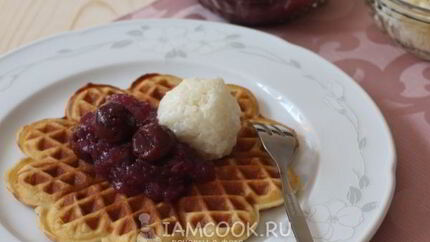 Вафли с рисовой кашей и киселем
