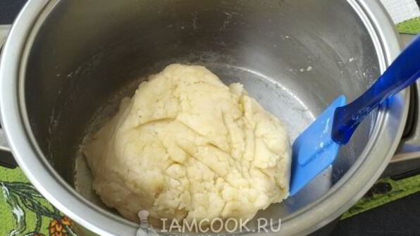 профитроли с заварным кремом