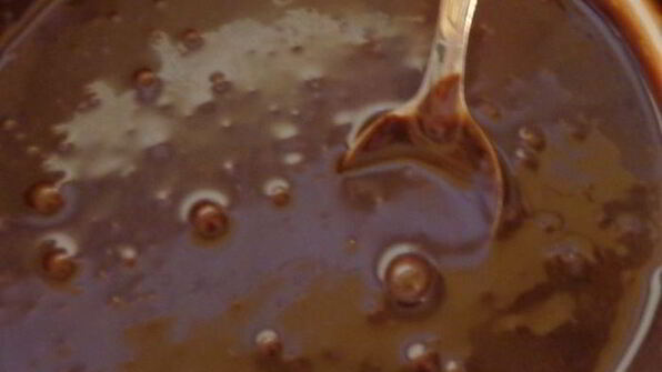 эклер праздничный